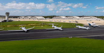 farnborough-airport-in-uk-signs-landmark-saf-deal