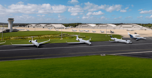 farnborough-airport-in-uk-signs-landmark-saf-deal